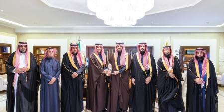 نائب أمير الشرقية يلتقي أعضاء مجلس إدارة جمعية “عنك” الخيرية - وكالة Mea News