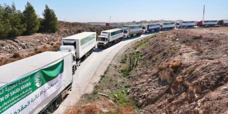 صور| عبور أولى طلائع الجسر البري الإغاثي السعودي لمساعدة الشعب السوري -عاجل - وكالة Mea News