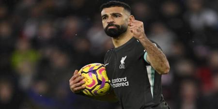 تاريخ محمد صلاح: من المقاولون العرب إلى ماكينة أهداف ليفربولآل الشيخ يلمح بقرب التعاقد مع محمد صلاح وينشر صورته بقميص الهلال