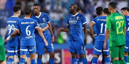 غيابات مؤثرة في صفوف بيرسبوليس قبل مواجهة الهلال الحاسمة