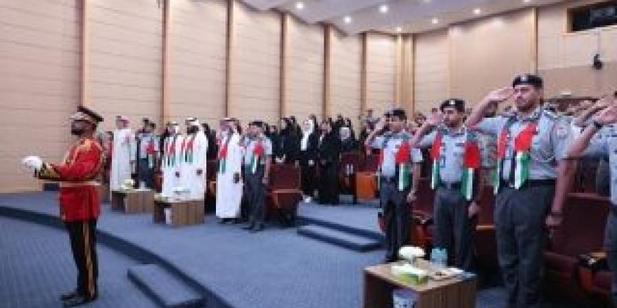 قطاعات شرطة أبوظبي تحتفي بعيد الاتحاد الـ 53 وتشيد بإنجازات مسيرة الوطن - وكالة Mea News