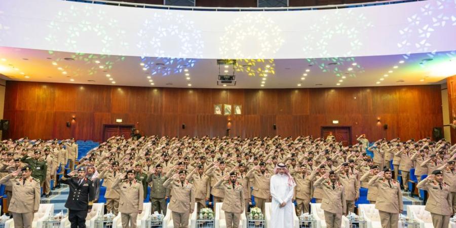 برعاية وزير الداخلية.. تخريج 205 دارسين في معهد حرس الحدود - وكالة Mea News