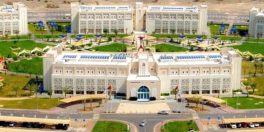 جامعة الشرقية تحتفل بتخريج الدفعة العاشرة من طلابها - وكالة Mea News