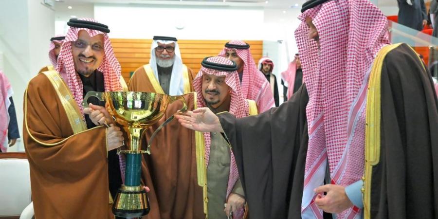 تحت رعاية سمو ولي عهد السعودية.. سمو أمير منطقة الرياض يحضر أول السباقات الكبرى على كأسَي ولي عهد السعودية - وكالة Mea News