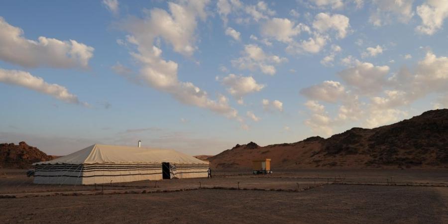 صور| تجربة شاملة لمحبي المغامرة والاستكشاف في مخيم الطويل - وكالة Mea News