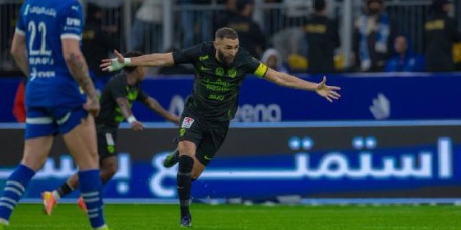 "الاتحاد يتأهل" نتيجة مباراة الهلال والاتحاد 2-2 (1-3) في ربع نهائي كأس الملك