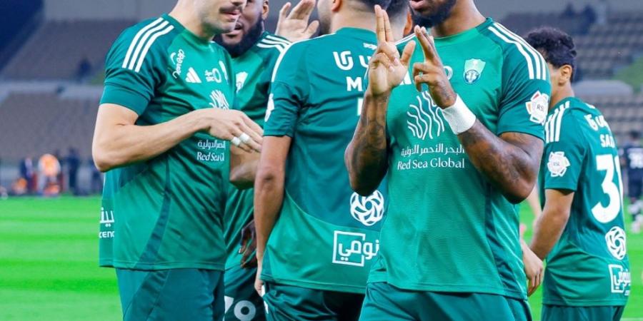 الأهلي يُسجل لاعب جديد في قائمته المحلية قبل مباراة الاتفاق