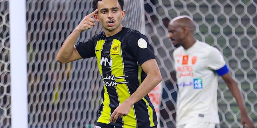 الاتحاد يفكر في بيع الغامديالنصر يسعى لضم احمد الغامديالاتحاد يهزم الشباب بثنائية .. تغطية وصور