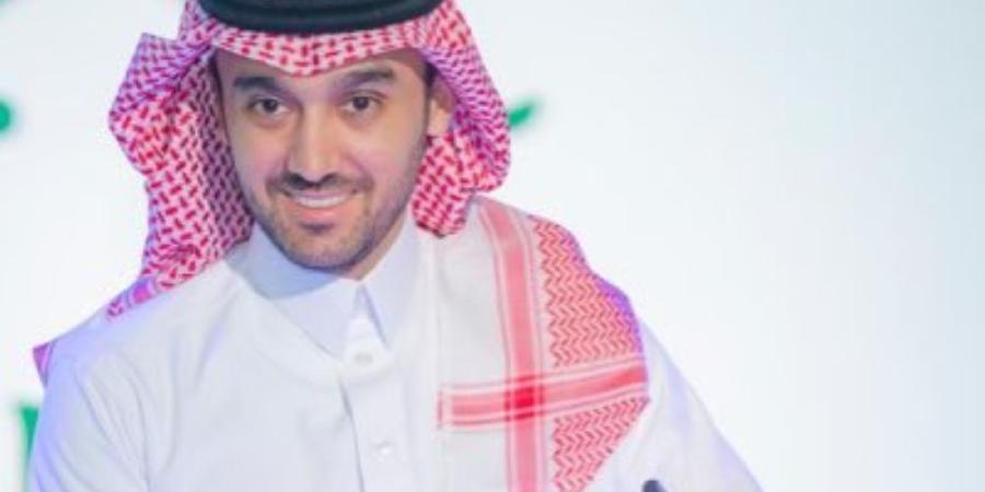 وزير الرياضة: قرار التعاقد مع محمد صلاح من عدمه متروك للأندية