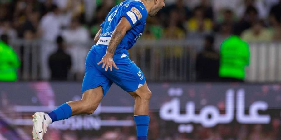 الهلال يستعيد لاعبه أمام الرياض في روشن