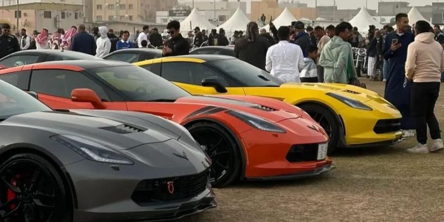 1200 سيارة معدلة ودراجة نارية في «تجمع العيون الرابع» بالأحساء