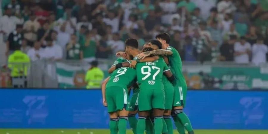 الأهلي يواجه ضمك بغيابات مؤثرة في دوري روشنالأهلي يقدم عرض مغري لضم فينيسيوس