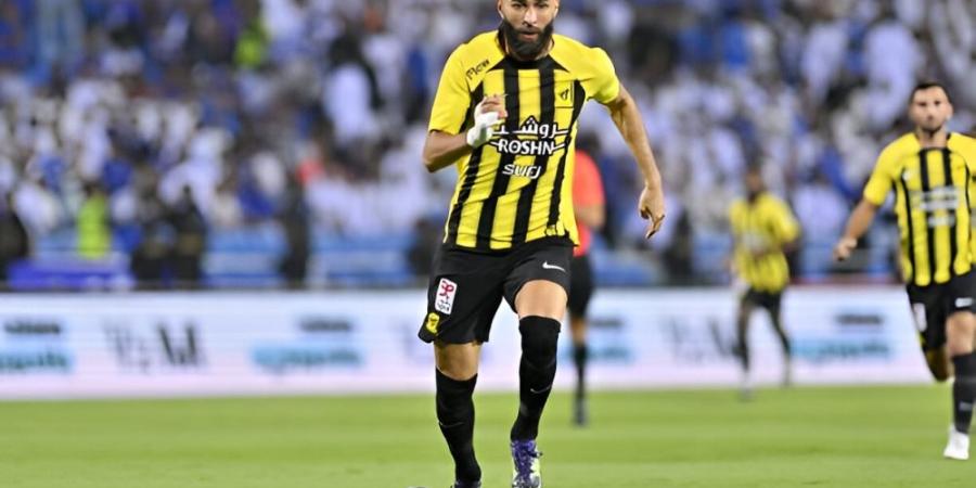 بنزيما vs ليوناردو.. صراع الهدافين يشعل كلاسيكو الاتحاد والهلال