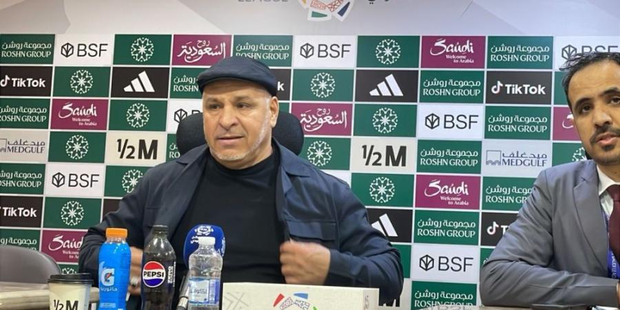 نور الدين بن زكري مدرب الخلود: الهلال قادر على الفوز علينا بالبدلاء