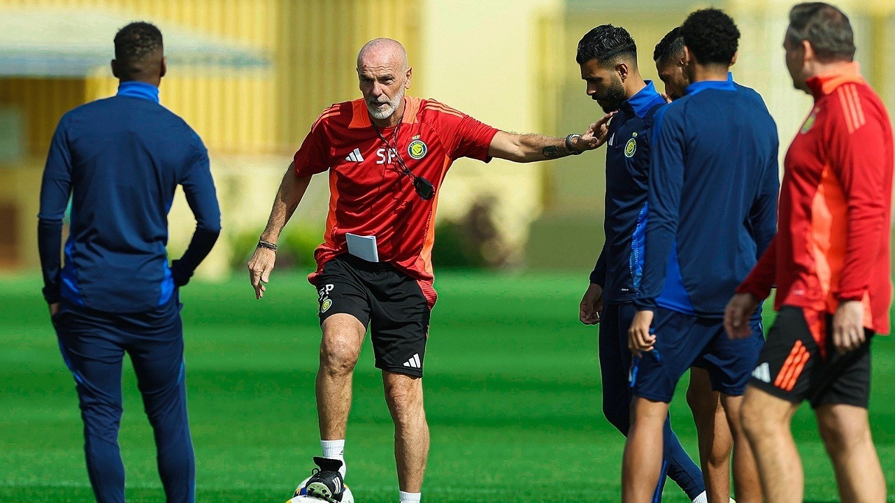 مدرب النصر يرغب في العودة لـ إيطاليا